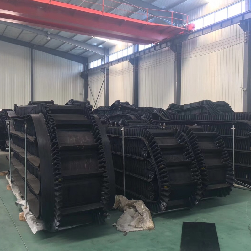 Corrugated Sidewall Conveyor Belt